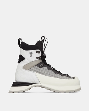 Carbonaz Boots Ice