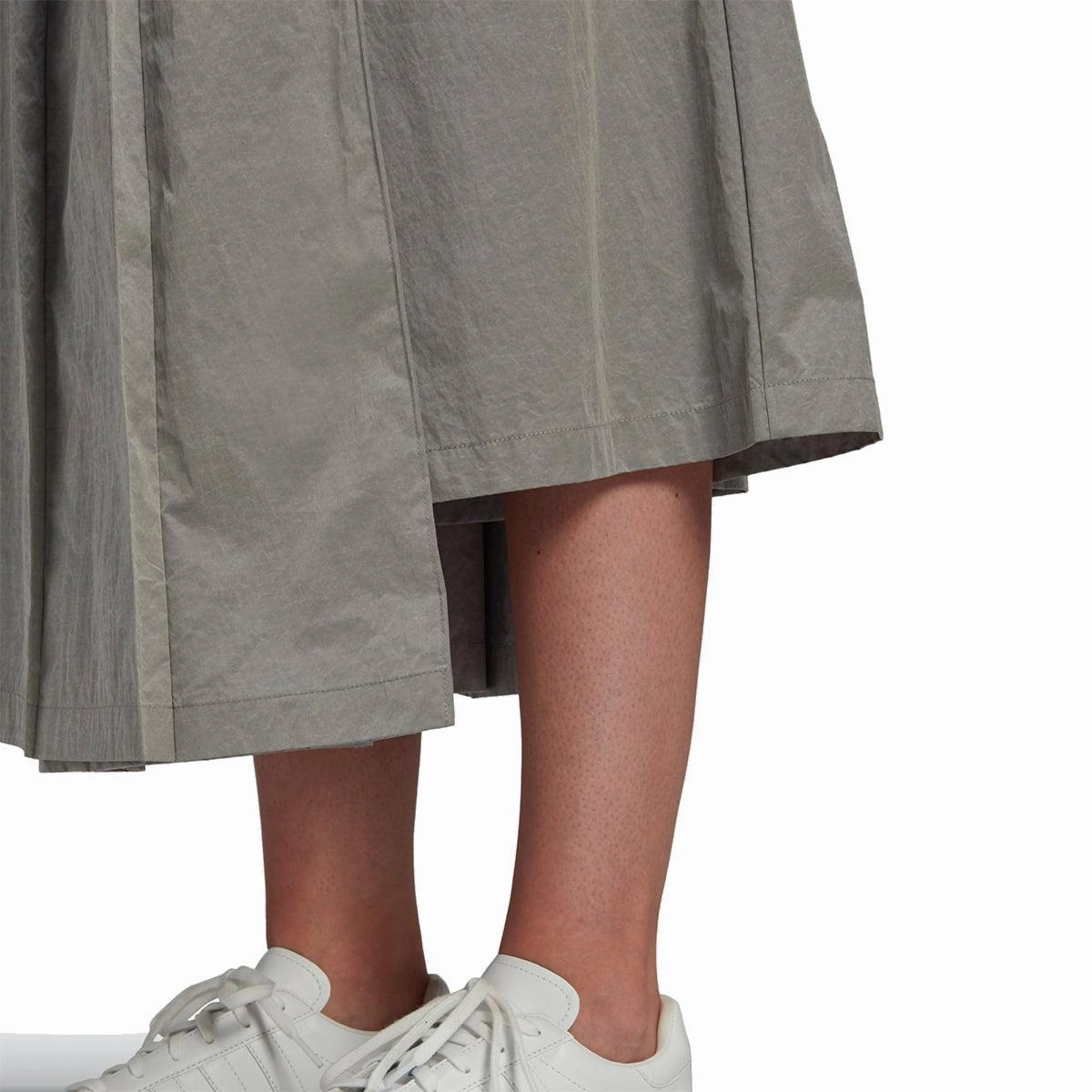 CH1 Track Skort 'Burnished Silver'