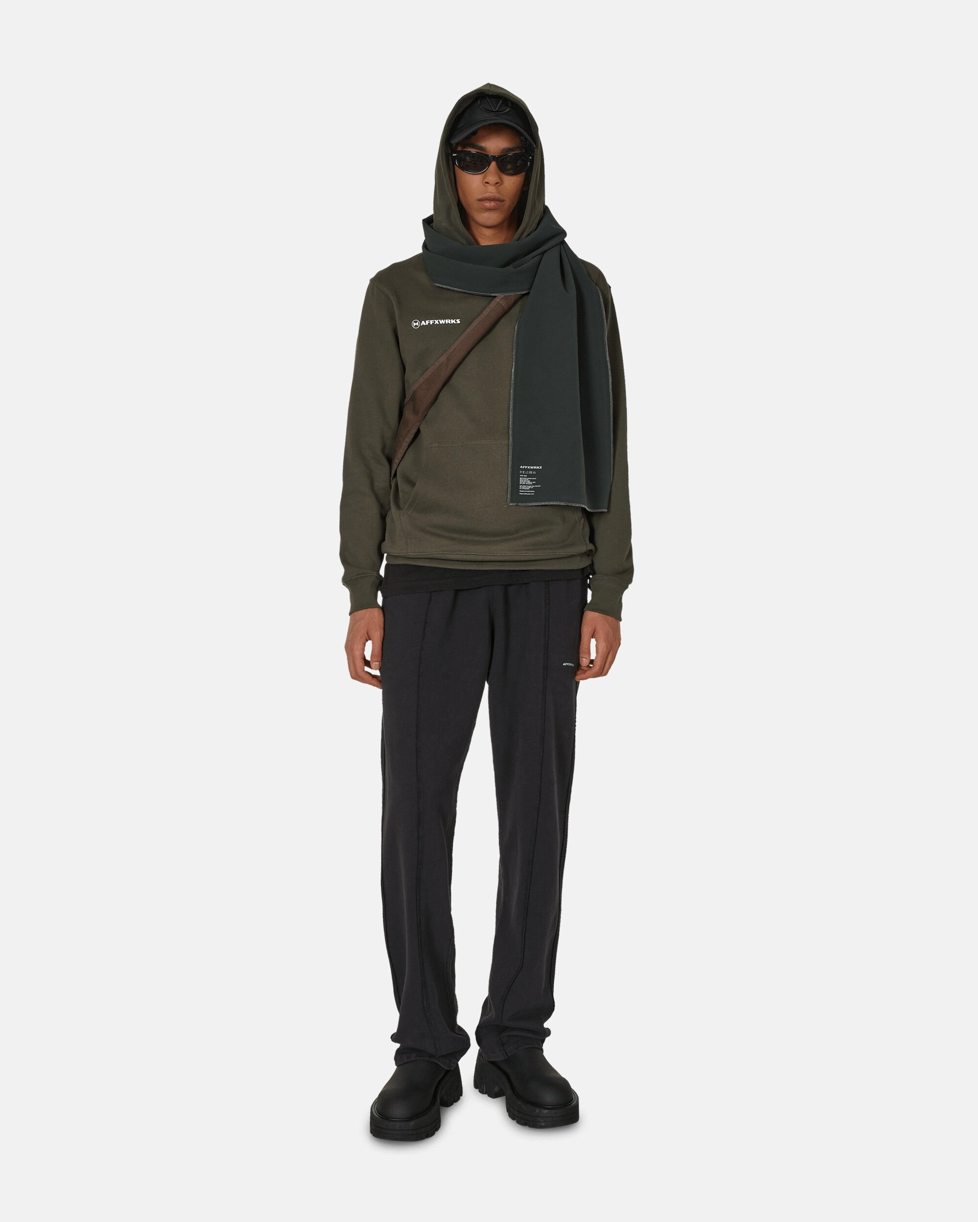 Logo Hooded Sweatshirt Washed Black