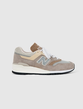 MADE IN USA 997 LIGHT MUSHROOM