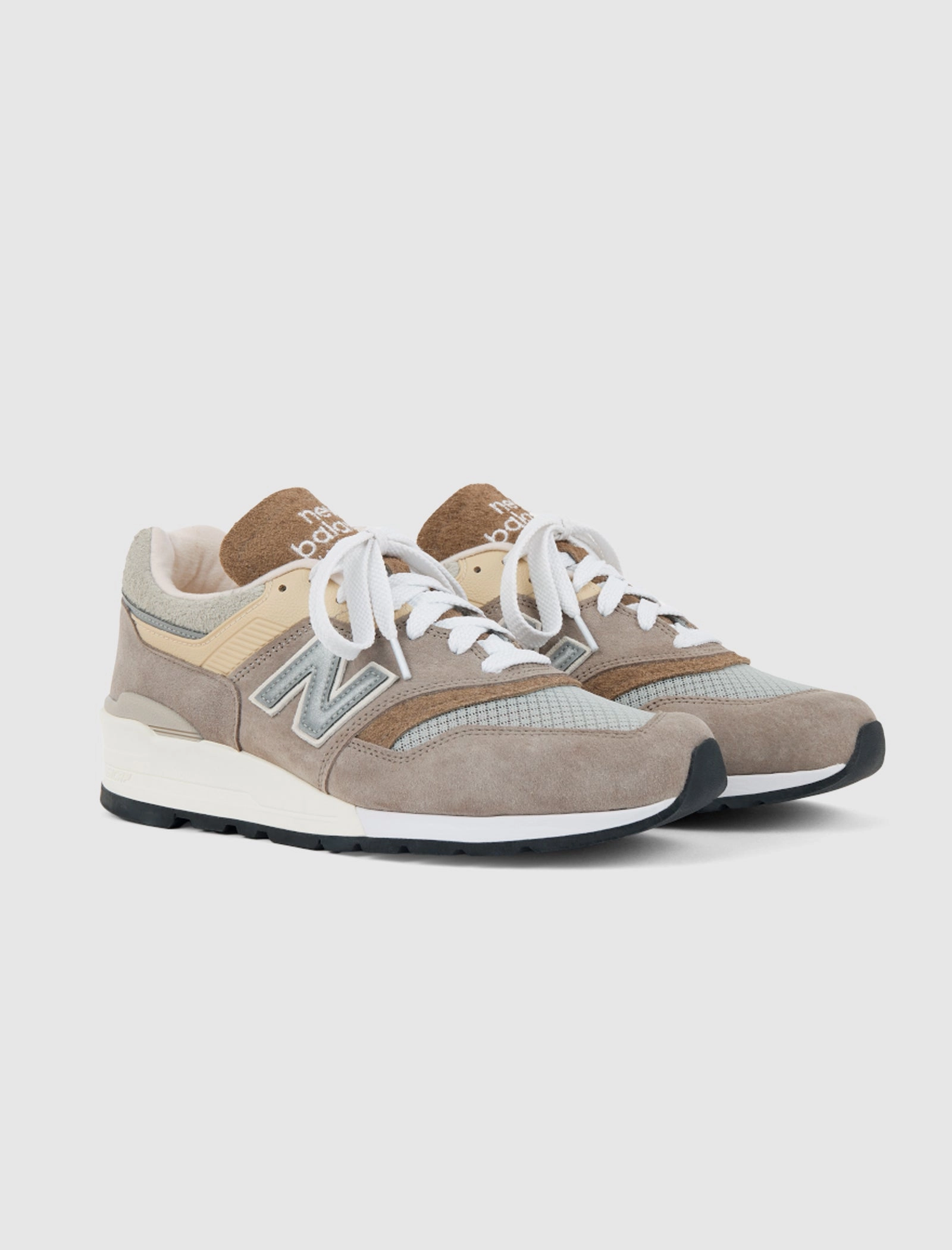 MADE IN USA 997 LIGHT MUSHROOM