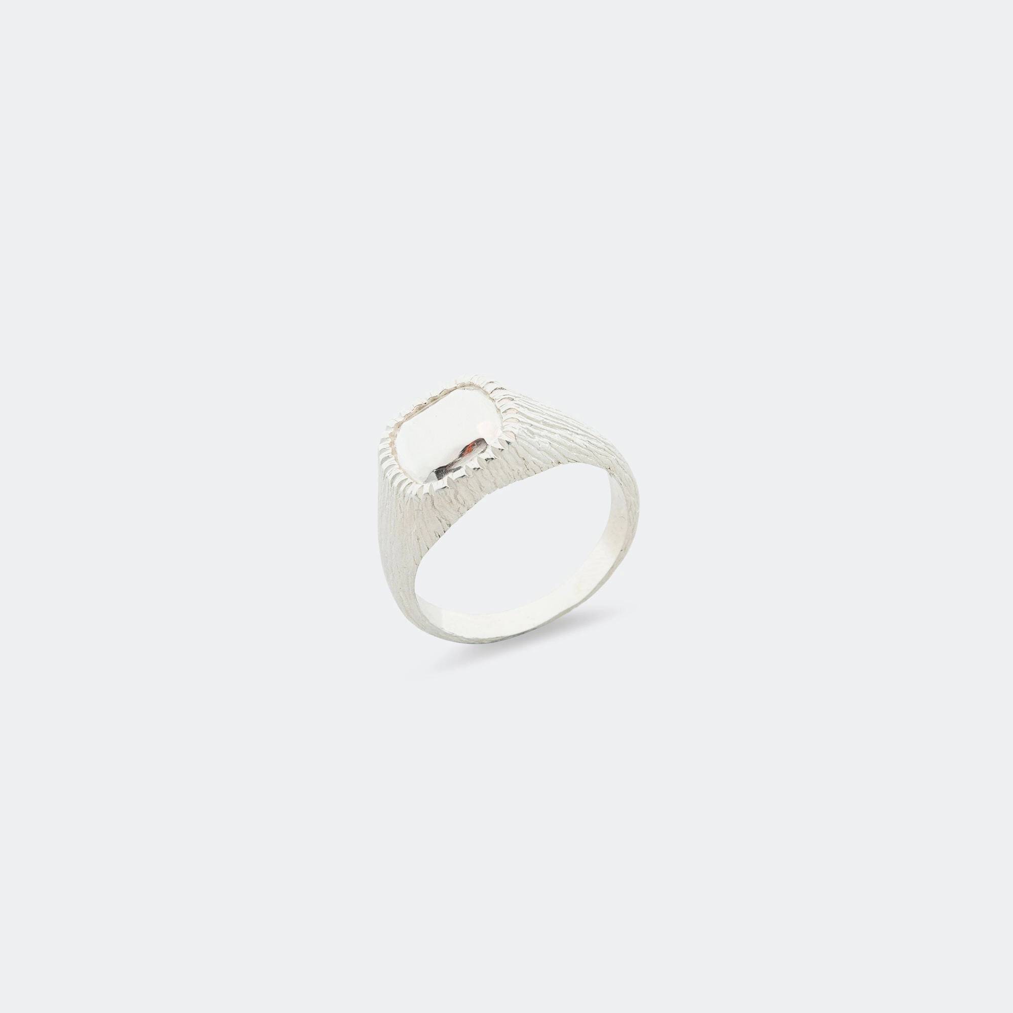 Natures Smile Signet Impression - 925 Silver