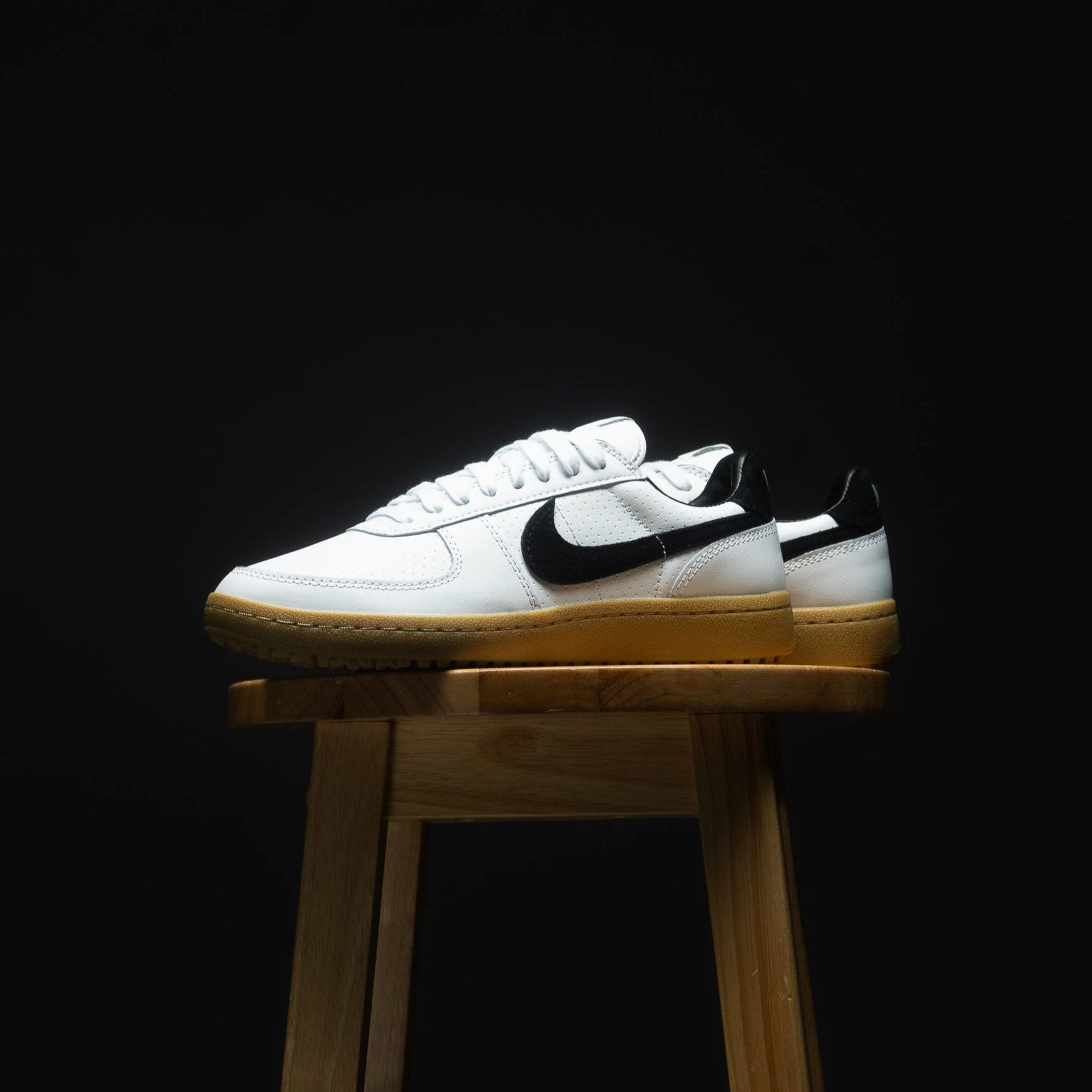Nike Field General '82 SP - White/Black