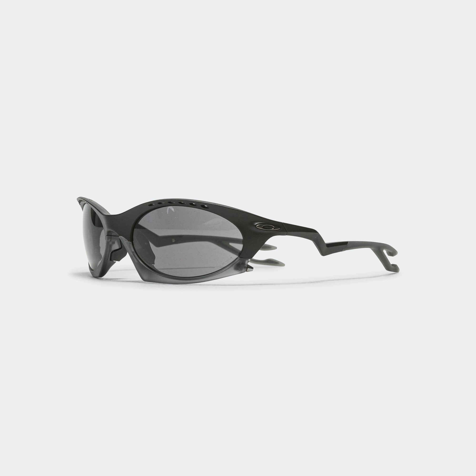 Plantaris - Matte Black/Prizm Grey