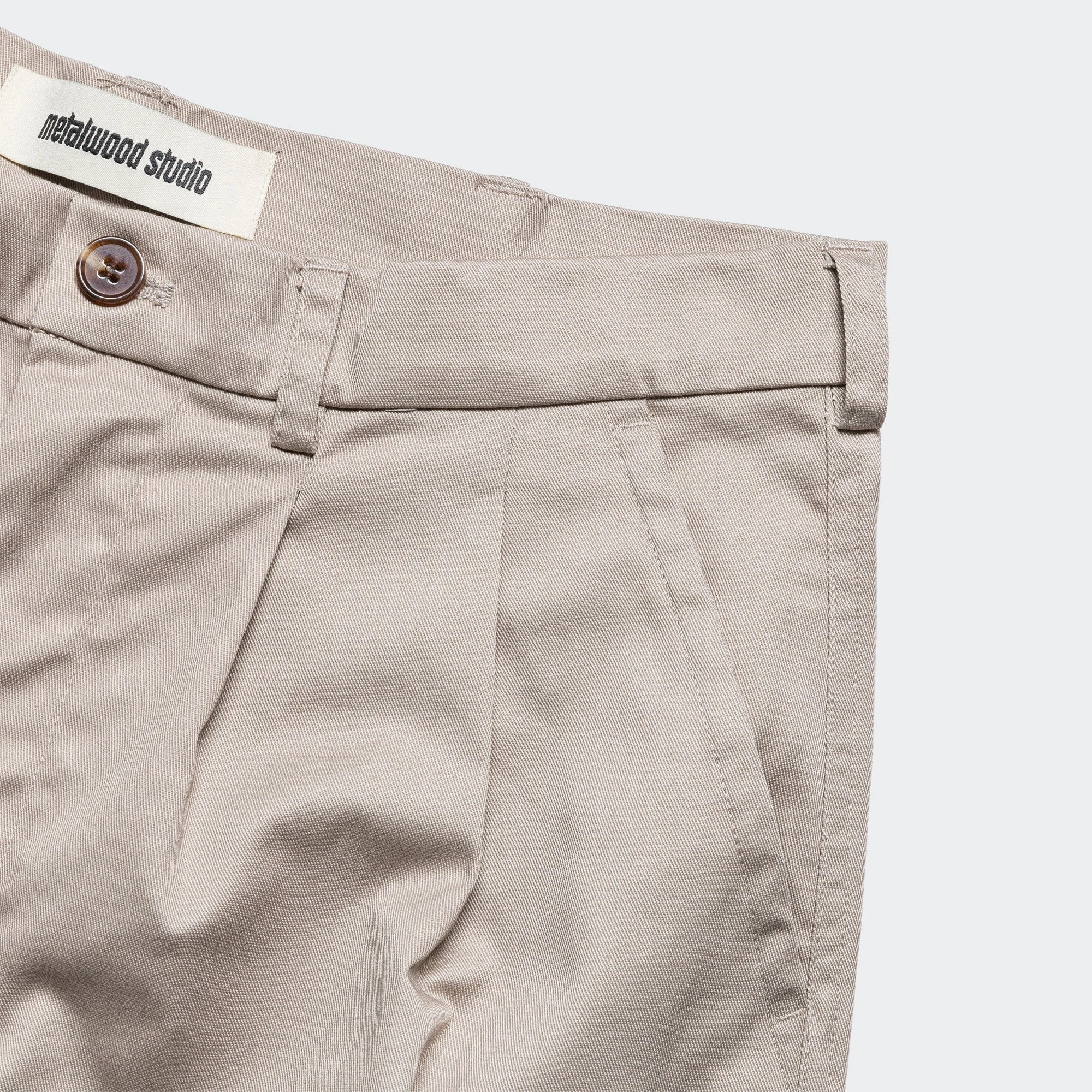 Pleated Short - Bone
