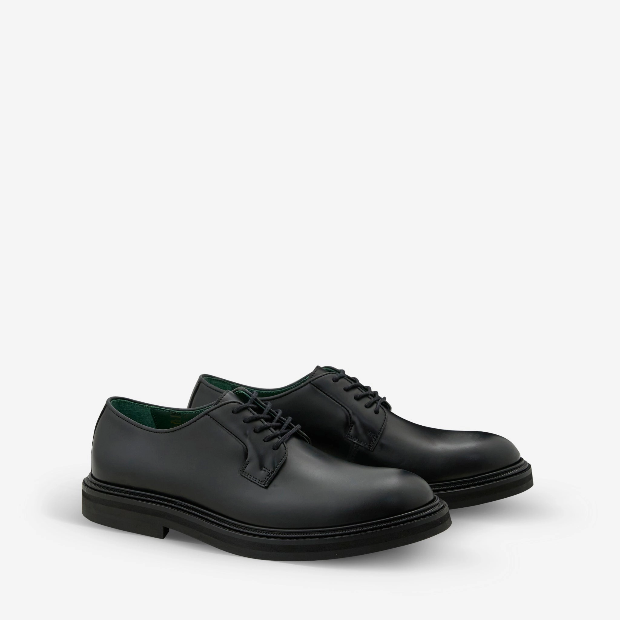 Vinnee Blucher Black Polido Leather