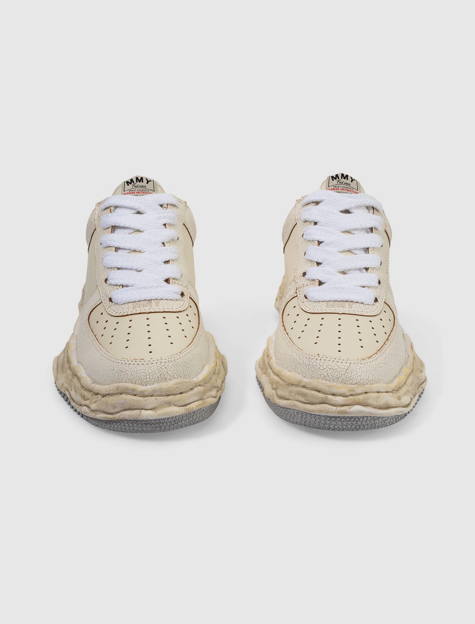 WAYNE LOW TOP CRACKING LEATHER SNEAKERS WHITE