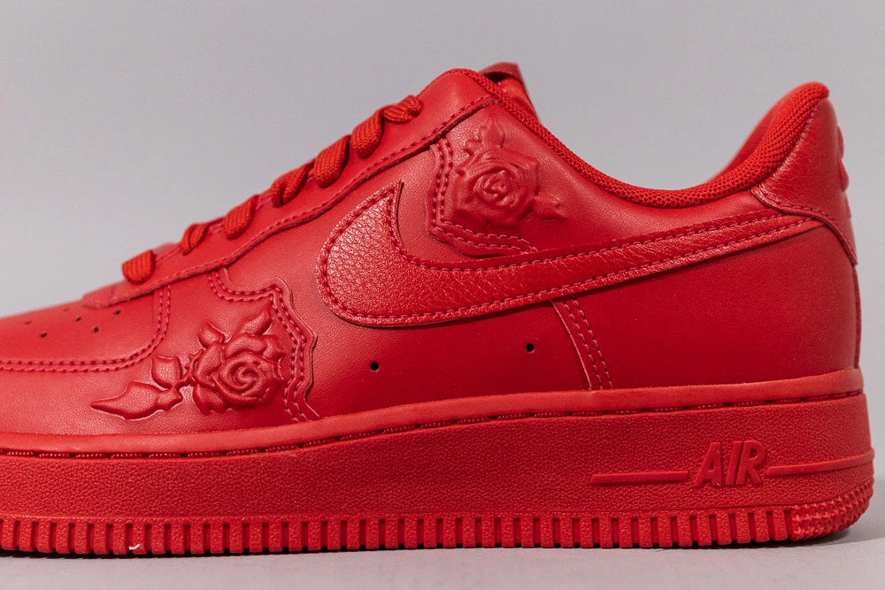 Women's Nike Air Force 1 '07 'Roses'